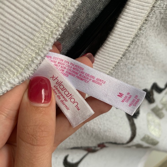 ‘Shine Bright’ Sweater - Picture 2 of 3